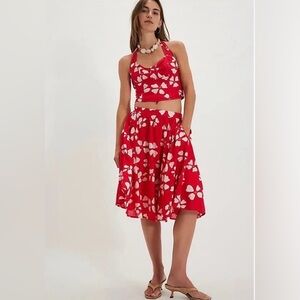 NWT FREE PEOPLE Keepsake Set $148 MEDIUM  Red Poppy Combo MIDI SKIRT Halter Top